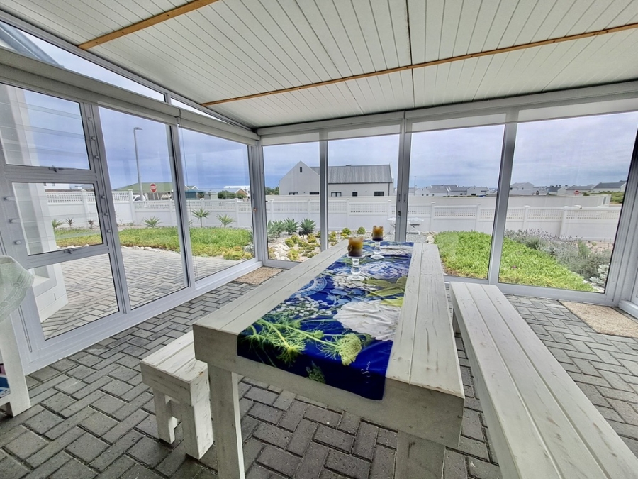 3 Bedroom Property for Sale in Yzerfontein Western Cape